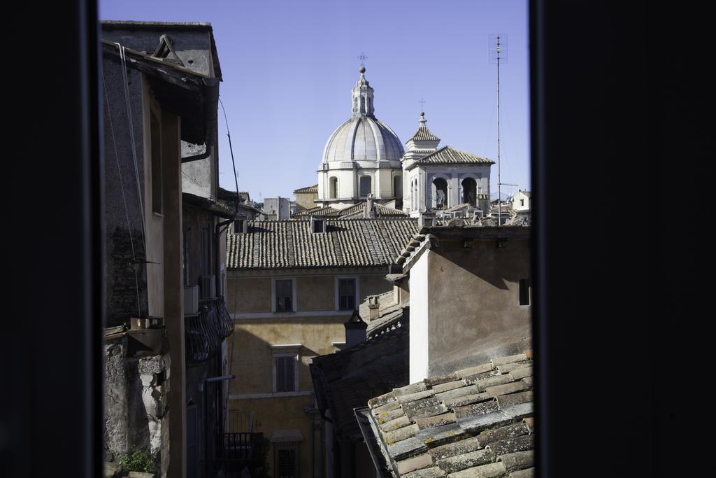 Capital Navona Luxury Apartment Casa E Appartamento Per Vacanze Рим Номер фото