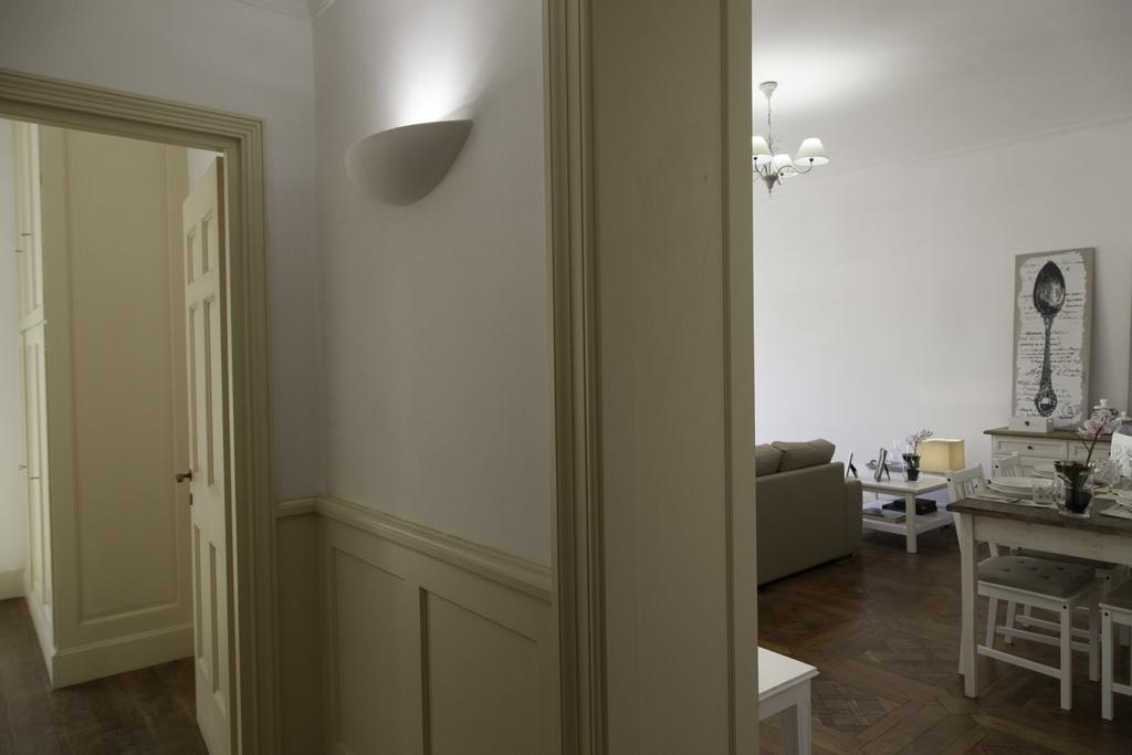 Capital Navona Luxury Apartment Casa E Appartamento Per Vacanze Рим Екстер'єр фото